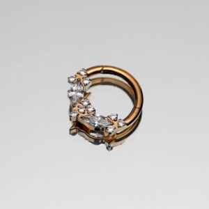 Anneau bouquet de strass