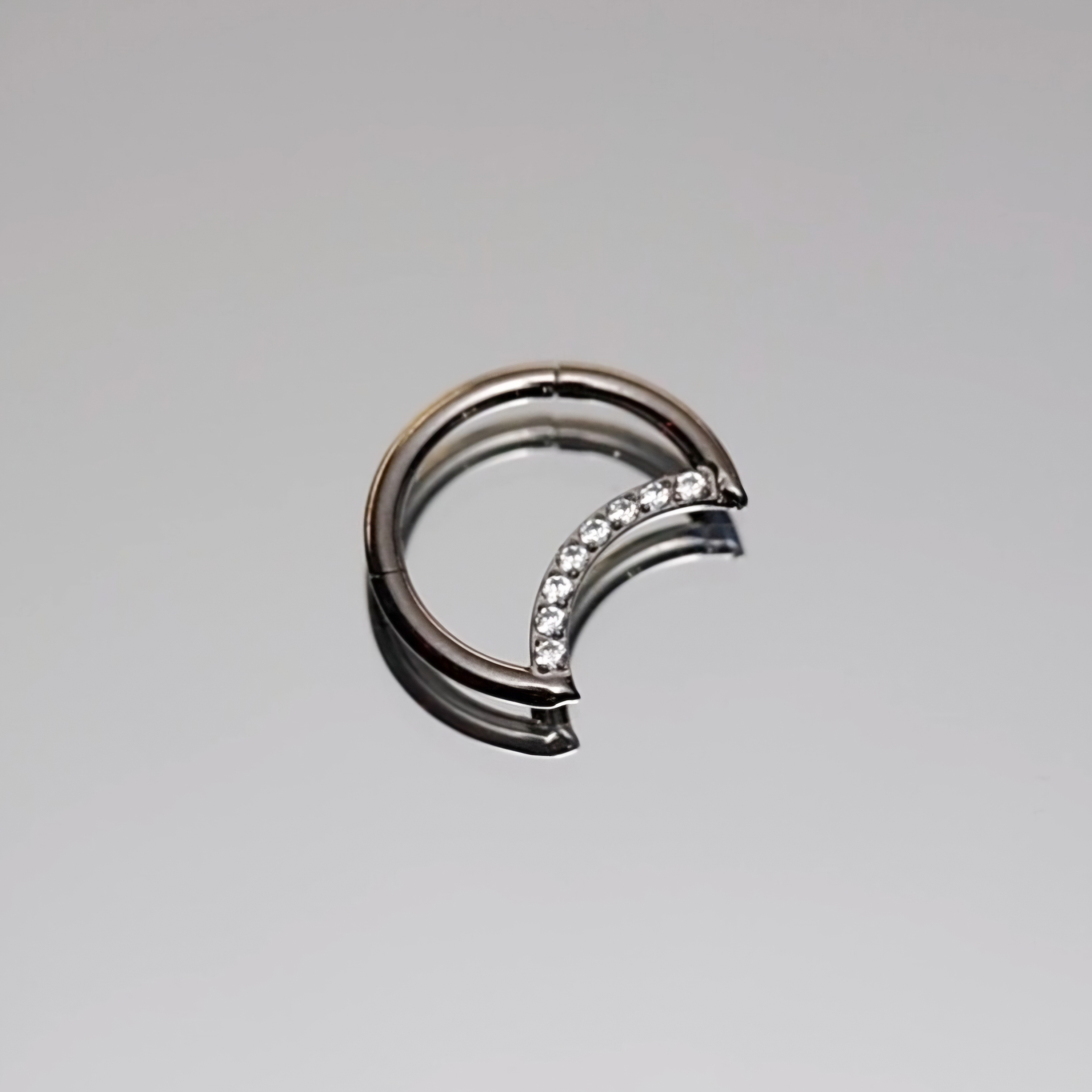 Anneau Lune et strass (Gauche)