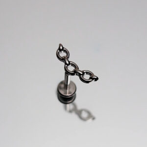 Piercing Chain