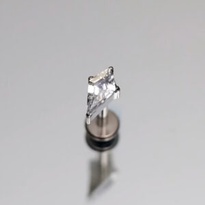 Piercing fragment