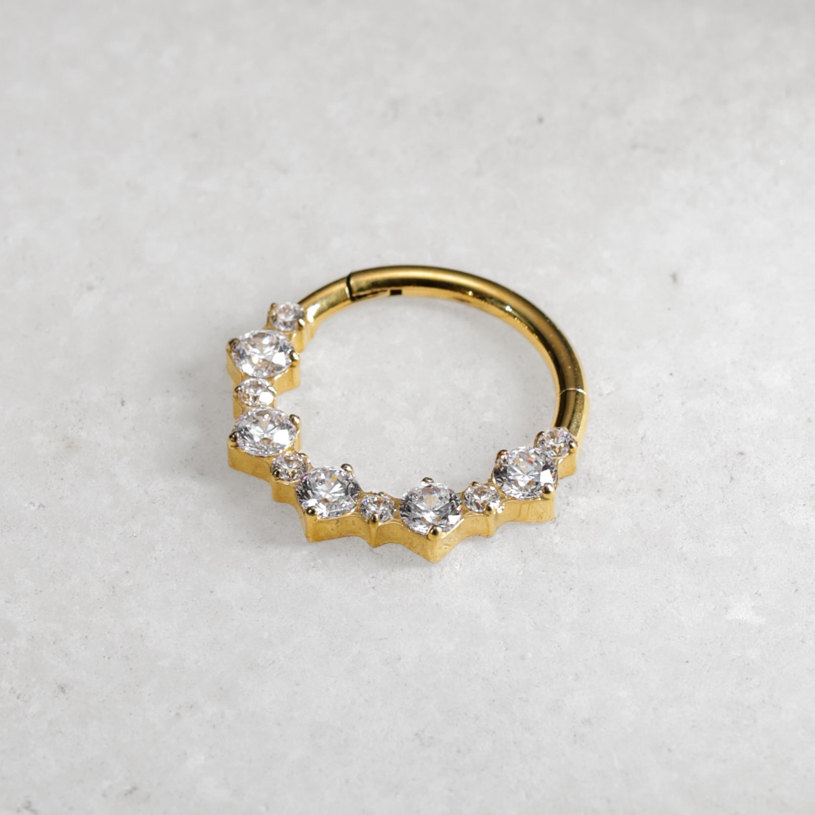 Anneau titane multi zircons